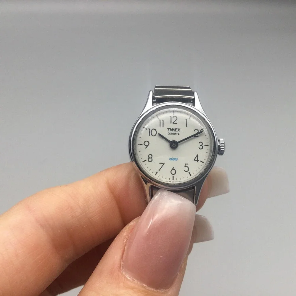 Timex Womens Watch 20mm Silver Tone Stainless Expansion Band New Battery